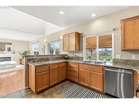 5288 Donohoe Avenue Eugene OR 97402