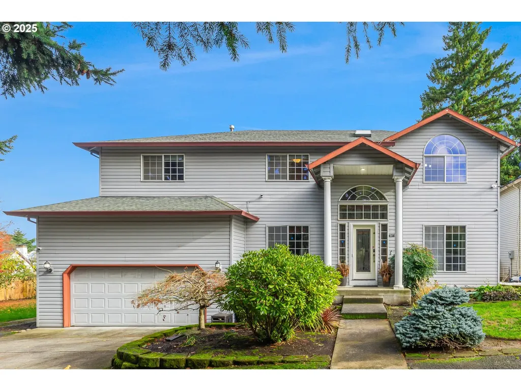 4738 NE 48th Place Portland OR 97218