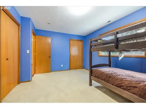 4738 NE 48th Place Portland OR 97218