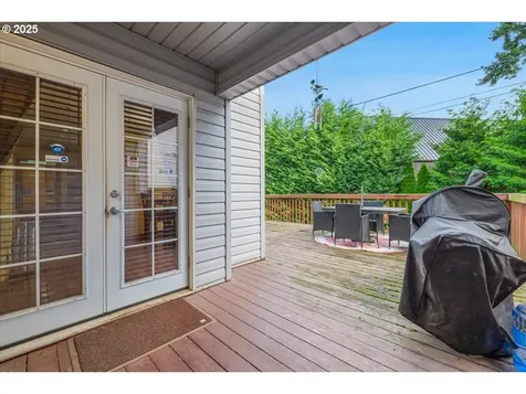 4738 NE 48th Place Portland OR 97218