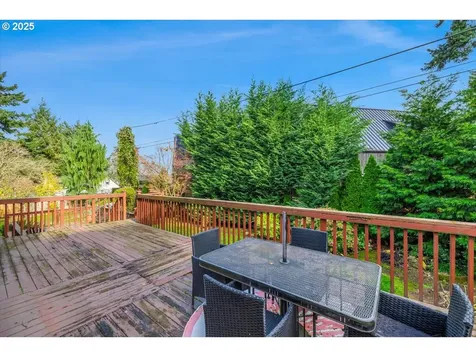 4738 NE 48th Place Portland OR 97218