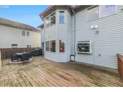 4738 NE 48th Place Portland OR 97218
