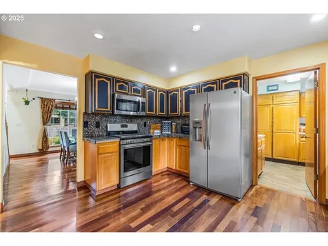 4738 NE 48th Place Portland OR 97218