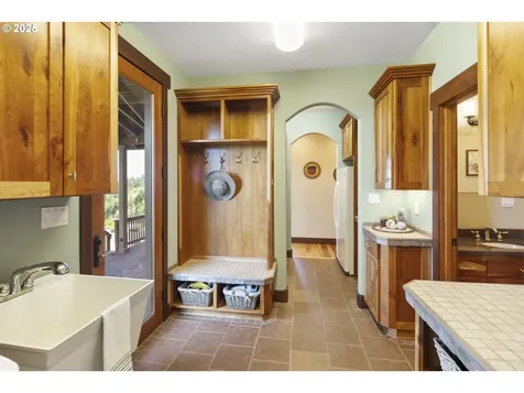21250 SW Jaquith Road Newberg OR 97132
