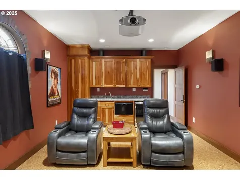 21250 SW Jaquith Road Newberg OR 97132