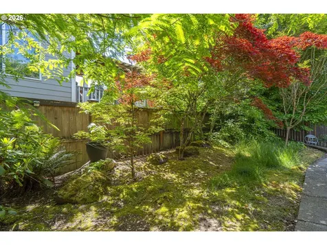 1902 NE Lucy Belle Street Mcminnville OR 97128