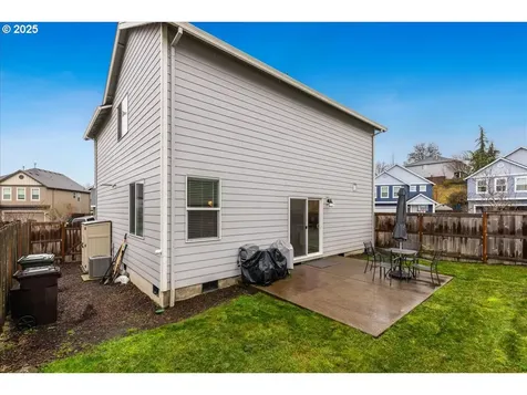 997 NW 2nd Avenue Canby OR 97013