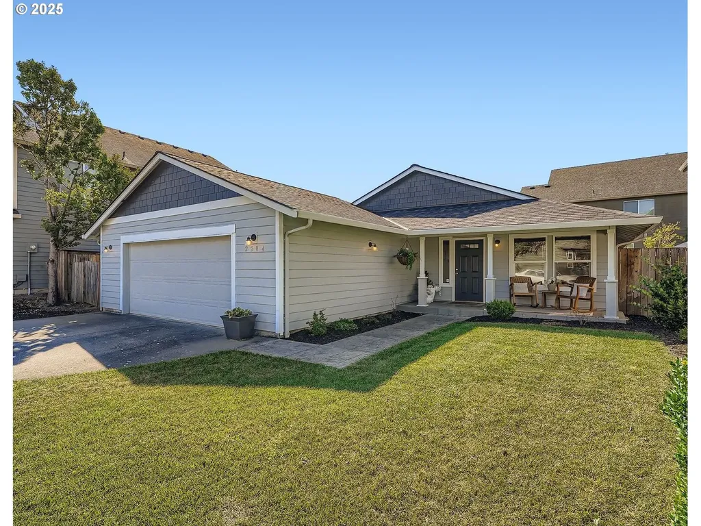 2204 NE 179th Place Vancouver WA 98684