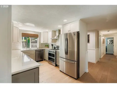 2204 NE 179th Place Vancouver WA 98684