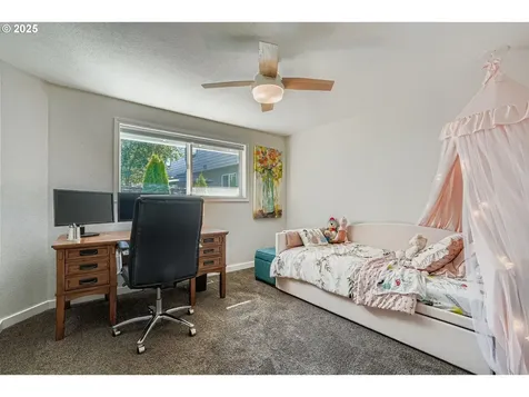 2204 NE 179th Place Vancouver WA 98684