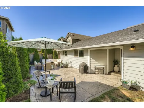 2204 NE 179th Place Vancouver WA 98684