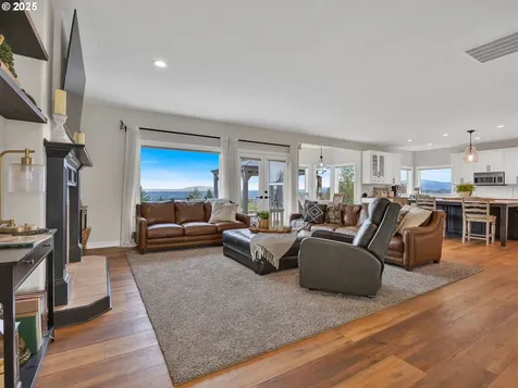 41375 SE Vista Loop Drive Sandy OR 97055