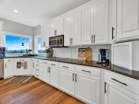 41375 SE Vista Loop Drive Sandy OR 97055