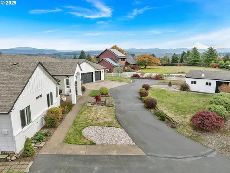 41375 SE Vista Loop Drive Sandy OR 97055