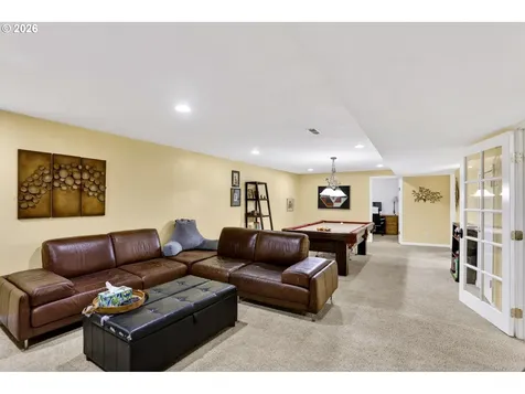 1940 NE 142nd Avenue Portland OR 97230