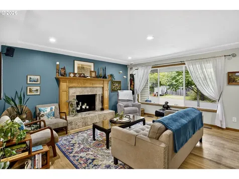 1940 NE 142nd Avenue Portland OR 97230