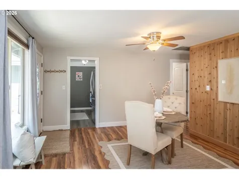 2731 W Lorraine Avenue Roseburg OR 97471