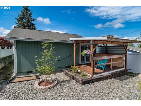 2731 W Lorraine Avenue Roseburg OR 97471