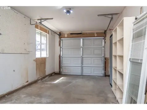 2731 W Lorraine Avenue Roseburg OR 97471