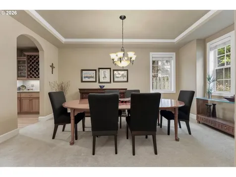 5352 Washington Court Lake Oswego OR 97035
