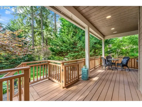 5352 Washington Court Lake Oswego OR 97035