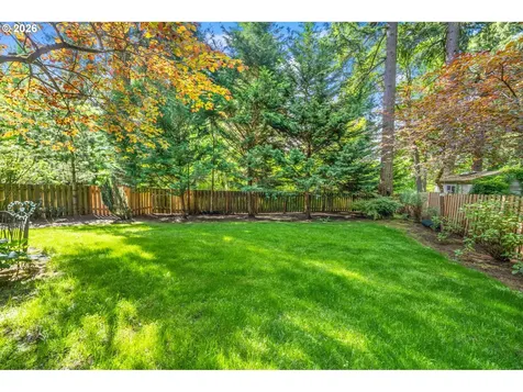 5352 Washington Court Lake Oswego OR 97035