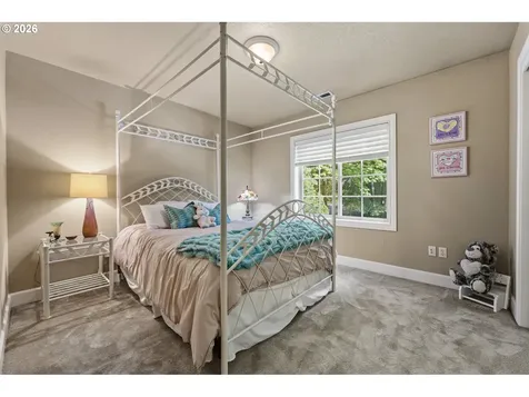 5352 Washington Court Lake Oswego OR 97035