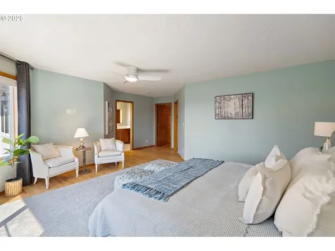 1615 NW Barnsley Court Portland OR 97229