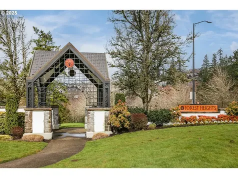 1615 NW Barnsley Court Portland OR 97229
