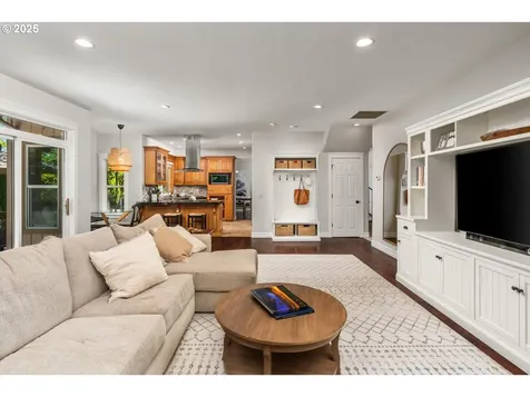 16060 SW Goldeneye Court Beaverton OR 97007