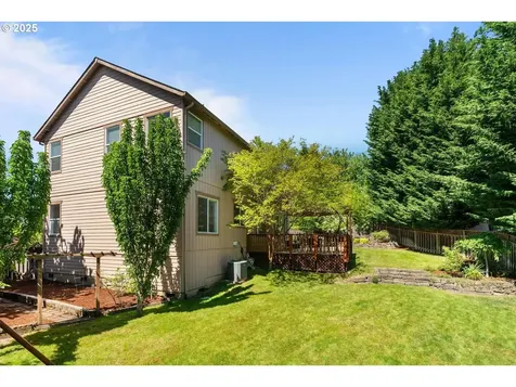 16060 SW Goldeneye Court Beaverton OR 97007