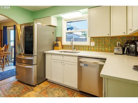 10646 SE Rex Street Portland OR 97266