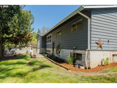 10646 SE Rex Street Portland OR 97266