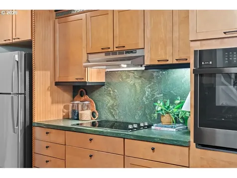 277 N Hayden Bay Drive Portland OR 97217