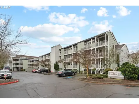 277 N Hayden Bay Drive Portland OR 97217
