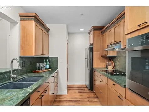 277 N Hayden Bay Drive Portland OR 97217