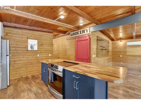 28803 SE Woods Road Eagle Creek OR 97022