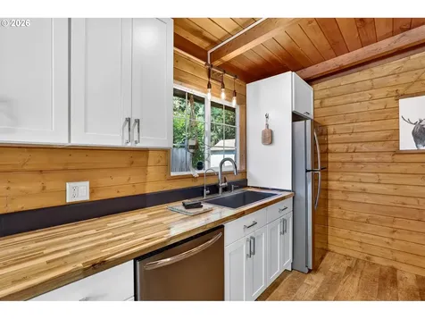 28803 SE Woods Road Eagle Creek OR 97022