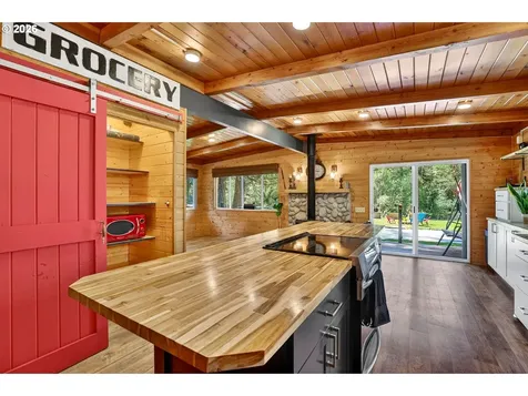 28803 SE Woods Road Eagle Creek OR 97022