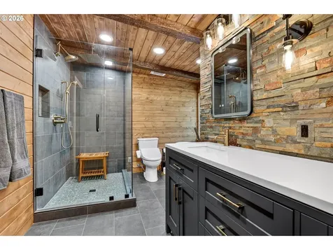 28803 SE Woods Road Eagle Creek OR 97022