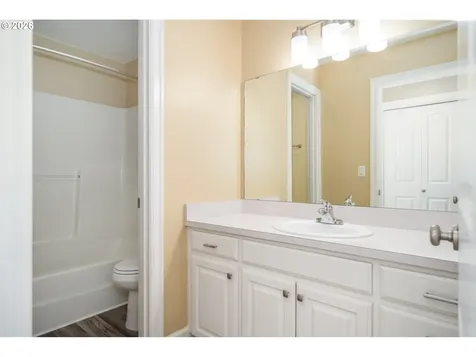 2075 Opaque Avenue NW Salem OR 97304