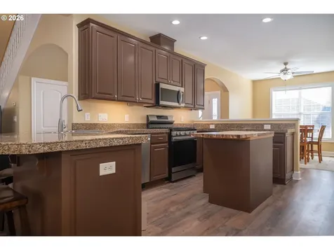 2075 Opaque Avenue NW Salem OR 97304