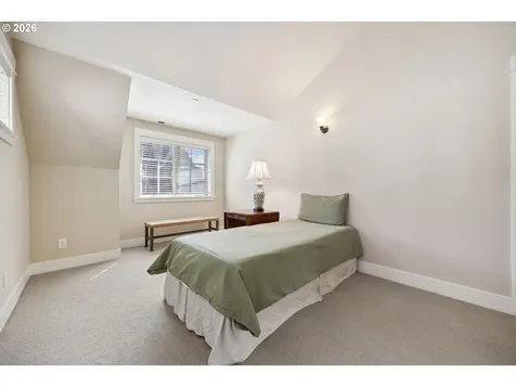 540 2nd Street Lake Oswego OR 97034