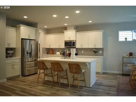 2286 NE Marionberry Lane Estacada OR 97023