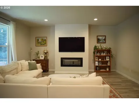 2286 NE Marionberry Lane Estacada OR 97023