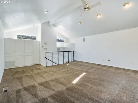 1826 E Carol Ann Drive Newberg OR 97132