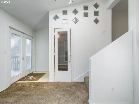 1826 E Carol Ann Drive Newberg OR 97132