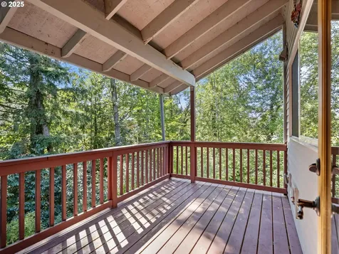 1826 E Carol Ann Drive Newberg OR 97132