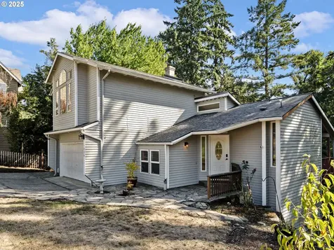 1826 E Carol Ann Drive Newberg OR 97132