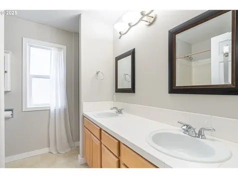 18454 SW Oakville Court Beaverton OR 97078